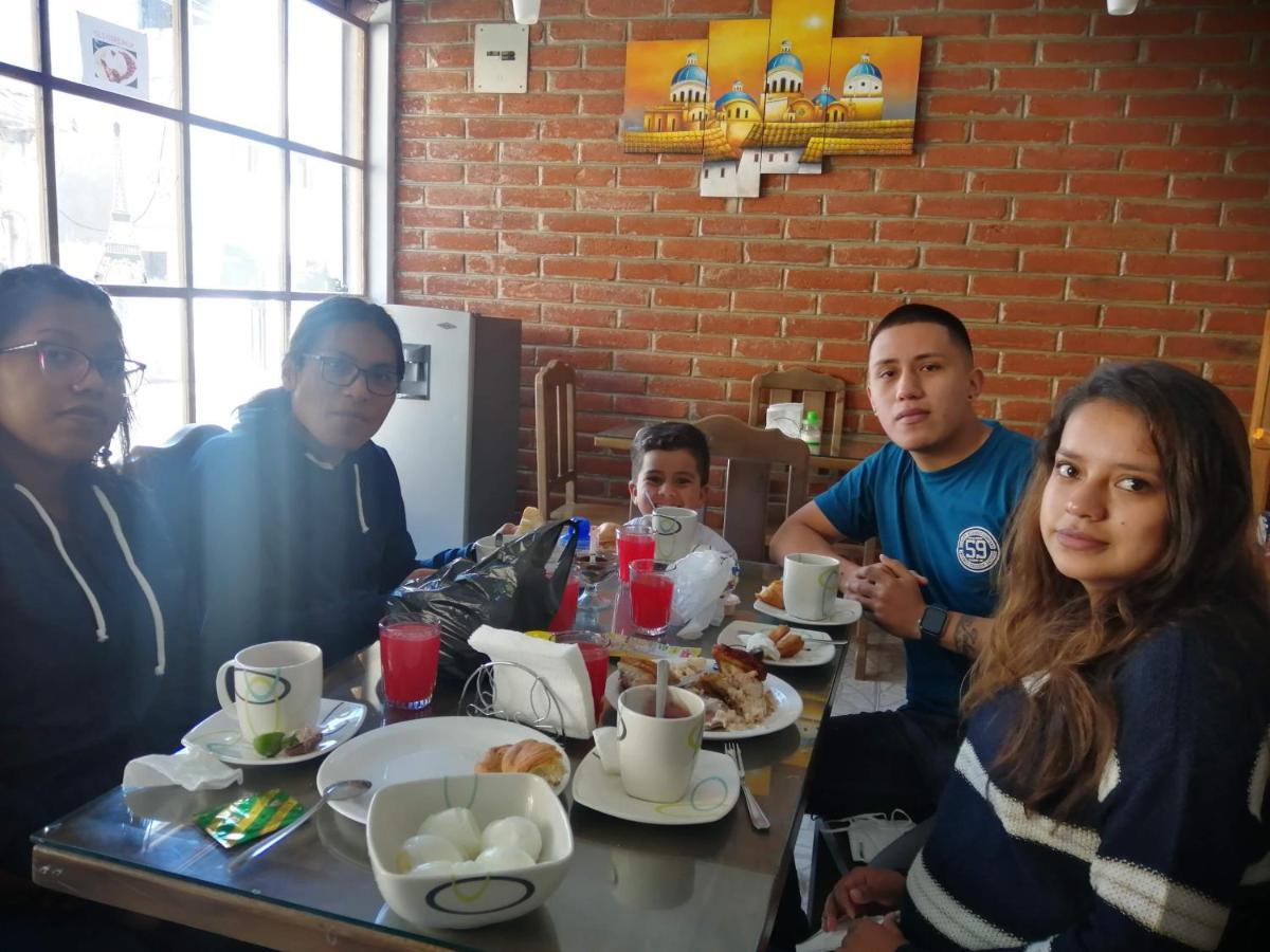 Lagoon Hotel Chugchilán Екстериор снимка