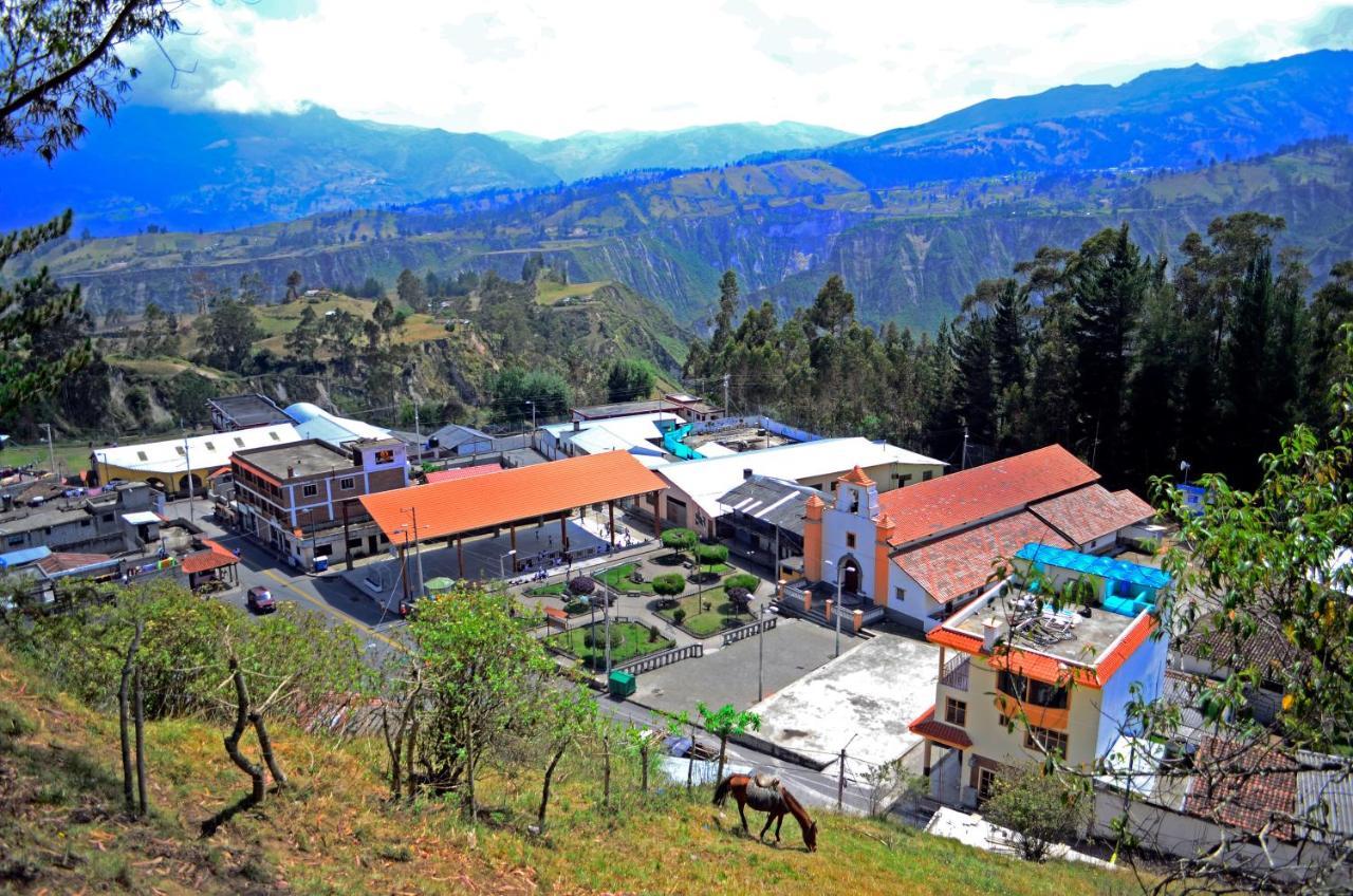Lagoon Hotel Chugchilán Екстериор снимка