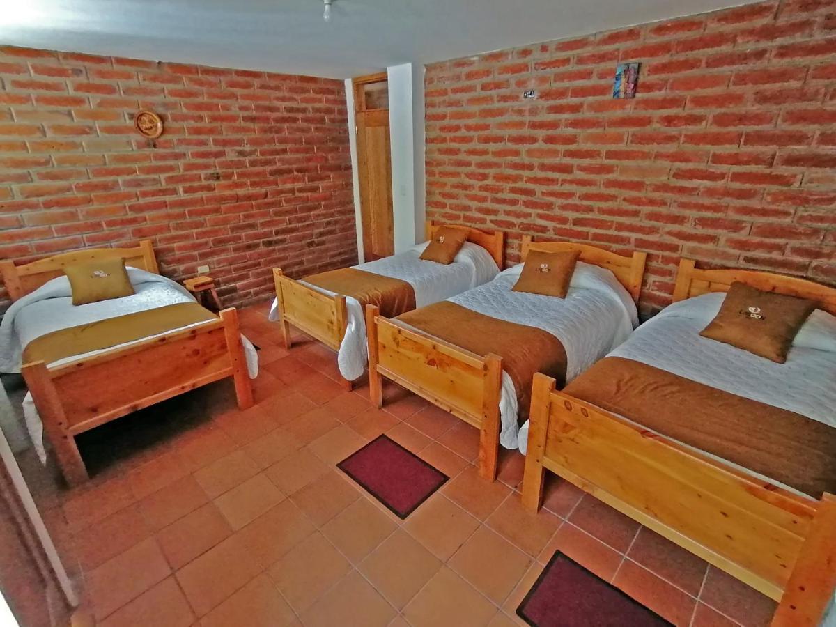 Lagoon Hotel Chugchilán Екстериор снимка