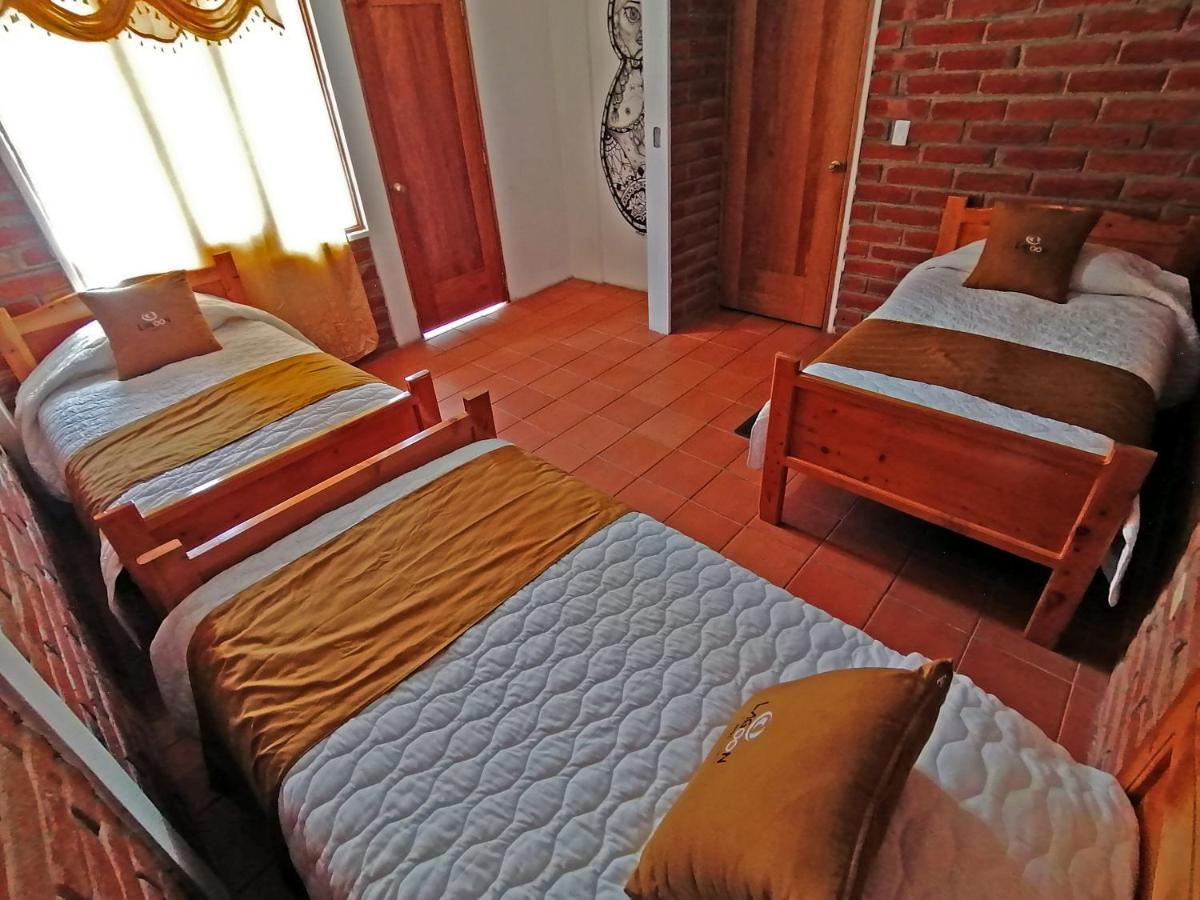 Lagoon Hotel Chugchilán Екстериор снимка