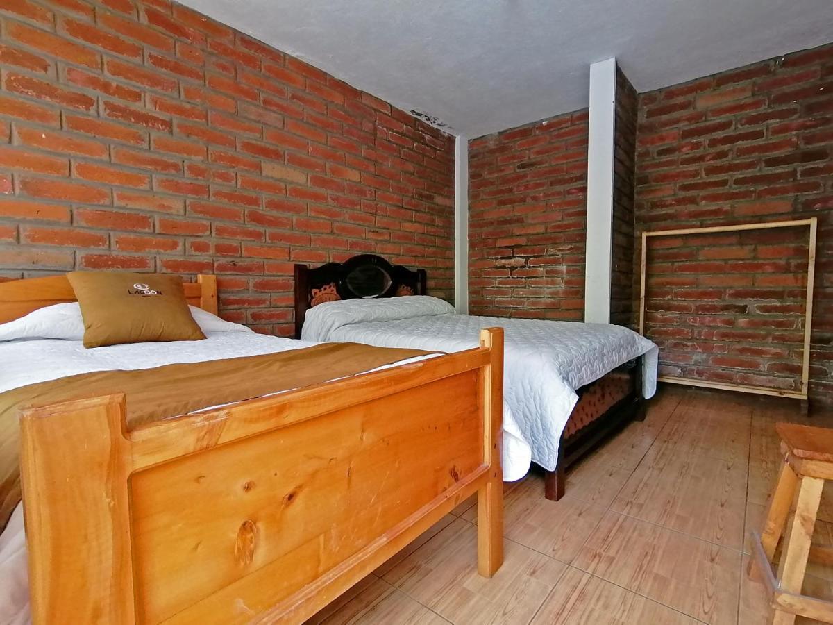 Lagoon Hotel Chugchilán Екстериор снимка