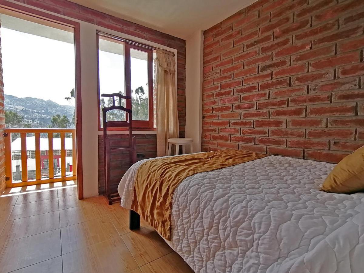 Lagoon Hotel Chugchilán Екстериор снимка